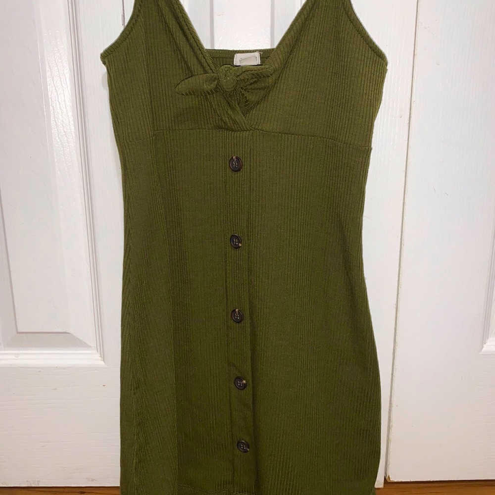 Green spaghetti strap dress